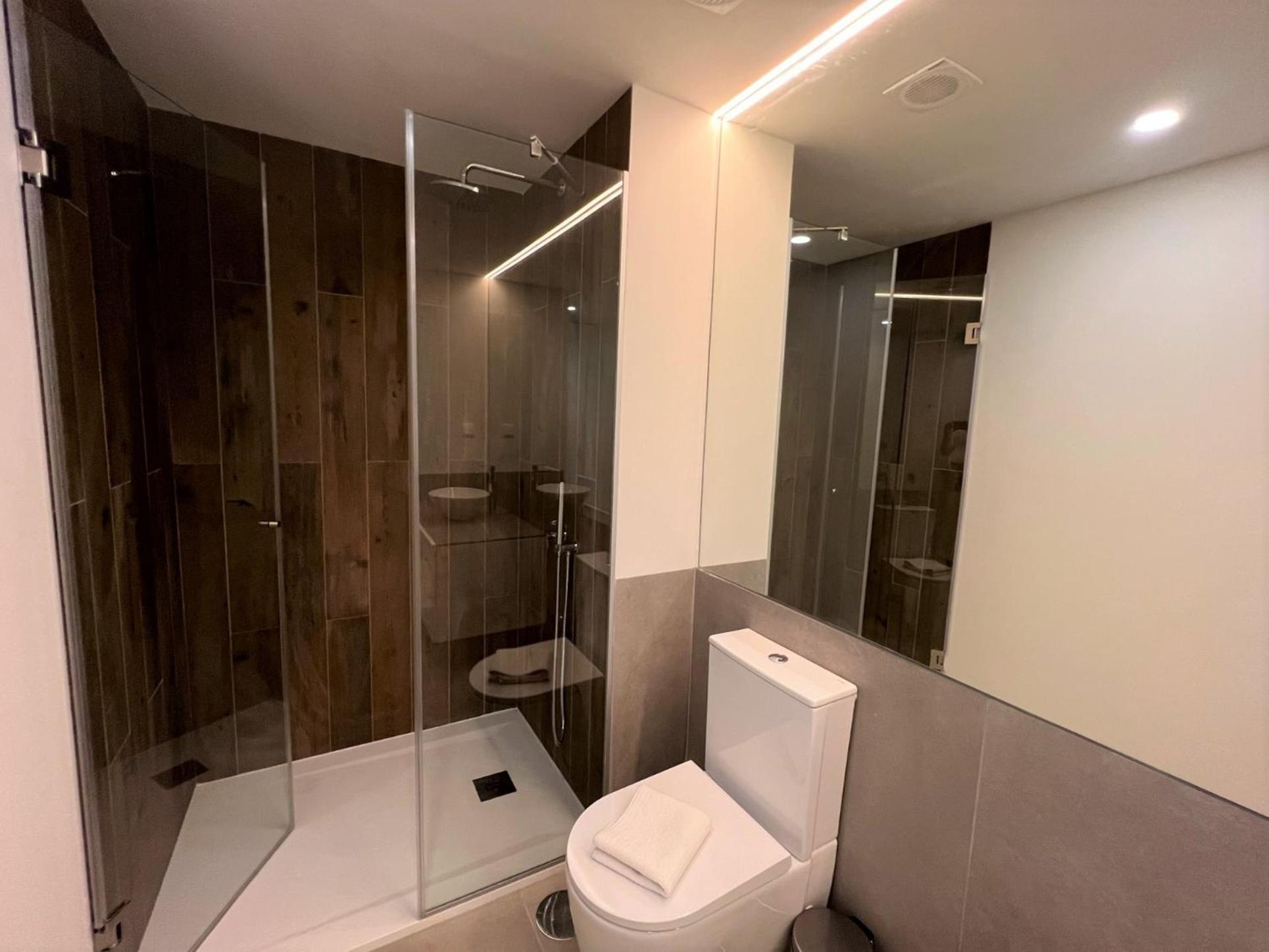 Faro Design 5 By Homing Apartment Ngoại thất bức ảnh